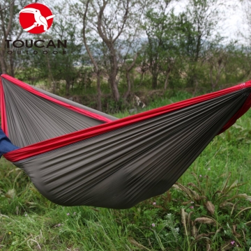 Toucan Outdoor Portable Parachute Nylon Fabric Travel Double Hammock for Camping